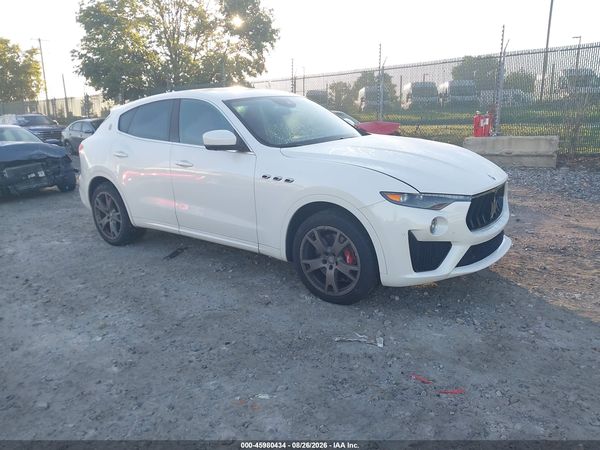 2019 MASERATI LEVANTE GTS/TROFEO