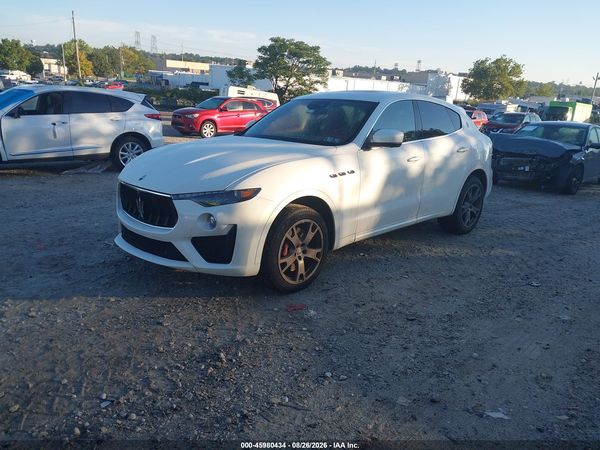 2019 MASERATI LEVANTE GTS/TROFEO