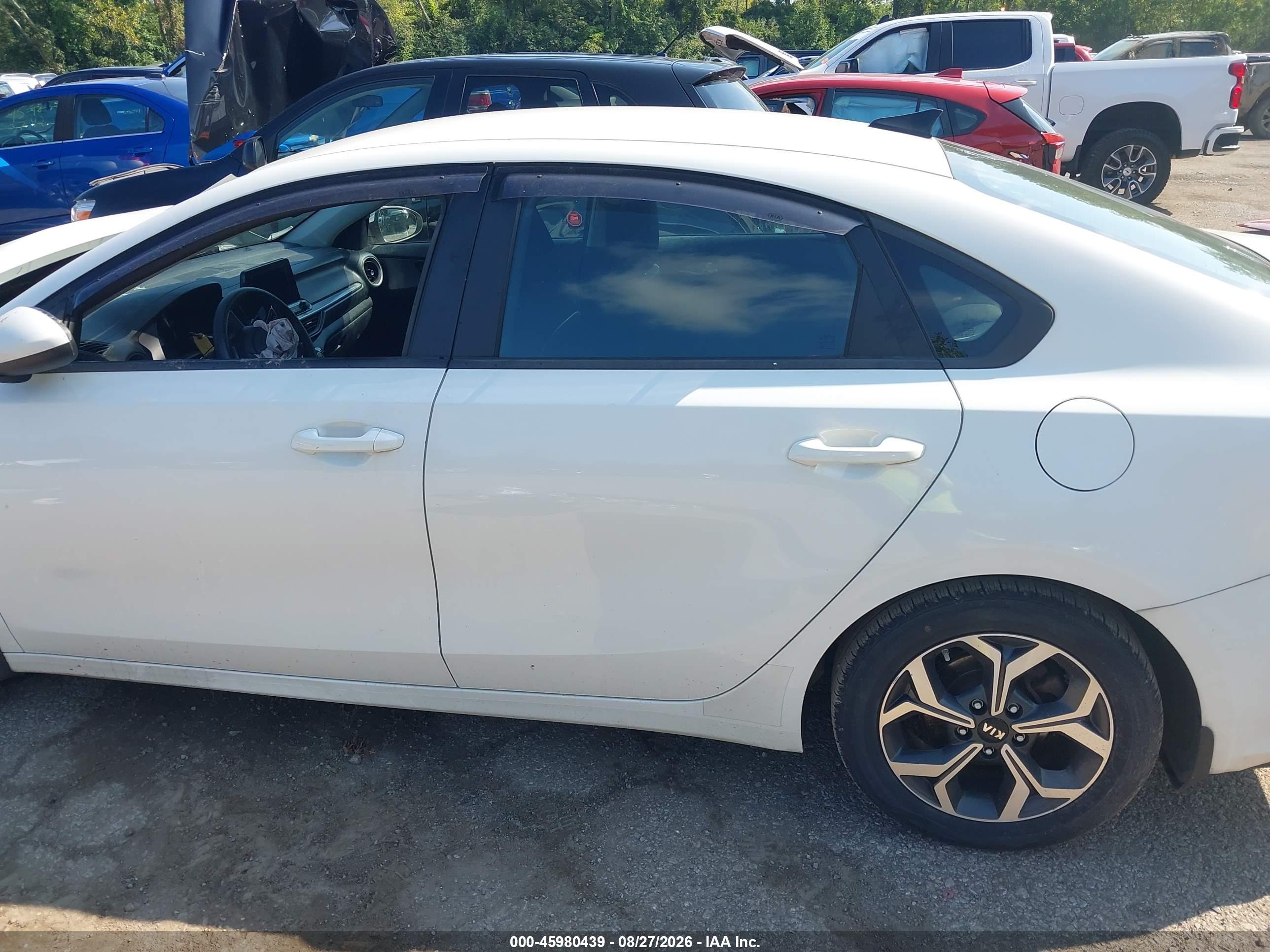2019 KIA FORTE LXS