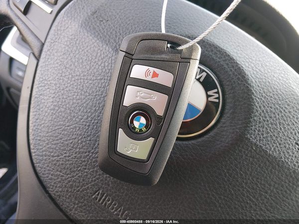 2013 BMW 528I XDRIVE — I11