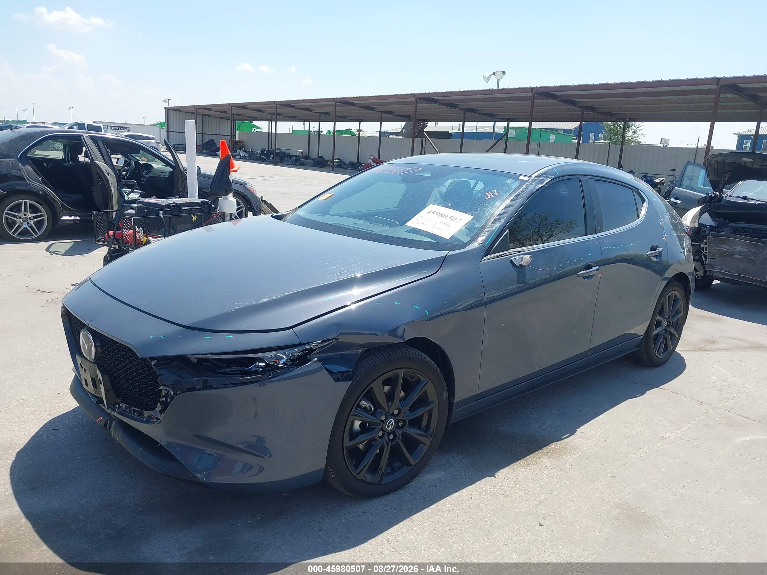 2026 MAZDA MAZDA3 2.5 S CARBON EDITION — I2