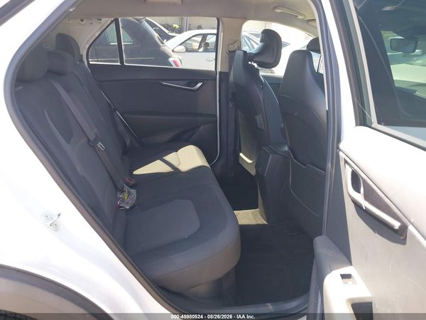 2024 KIA NIRO LX — I8