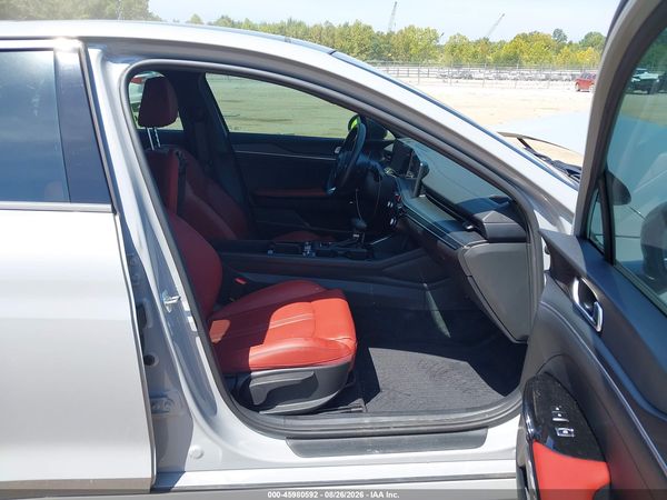 2025 KIA K5 GT-LINE — I5