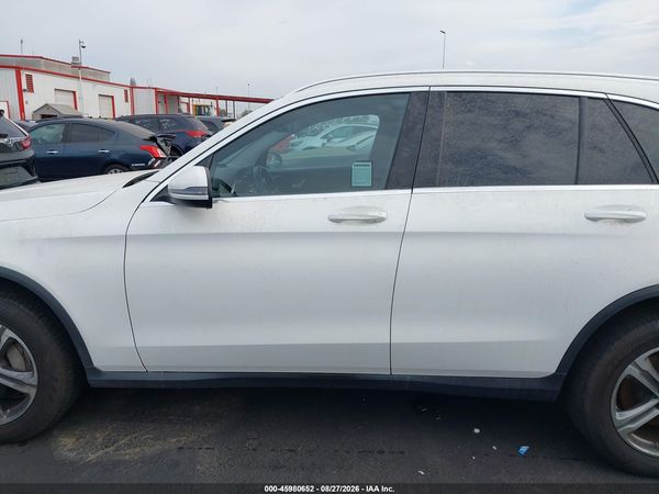 2017 MERCEDES-BENZ GLC 300 GLC300 — I117