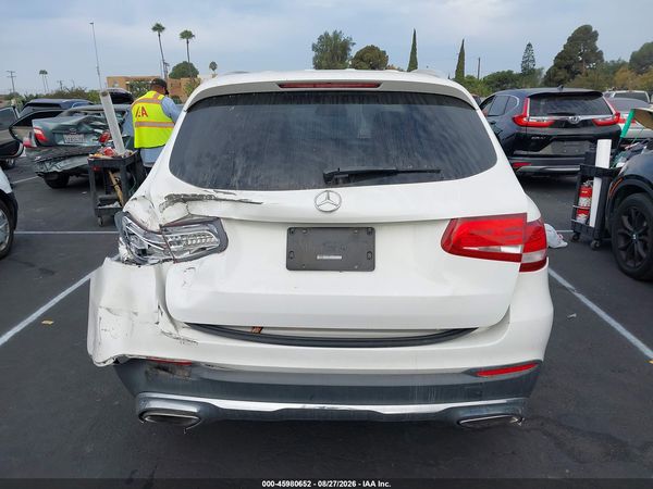 2017 MERCEDES-BENZ GLC 300 GLC300 — I119