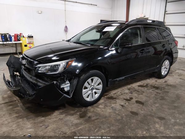 2018 SUBARU OUTBACK — I2