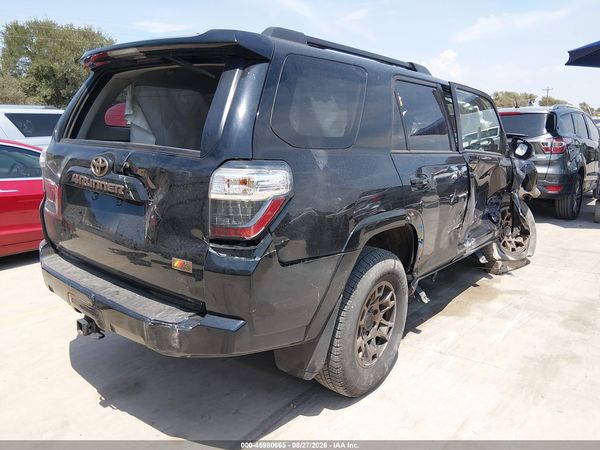 2023 TOYOTA 4RUNNER — I4
