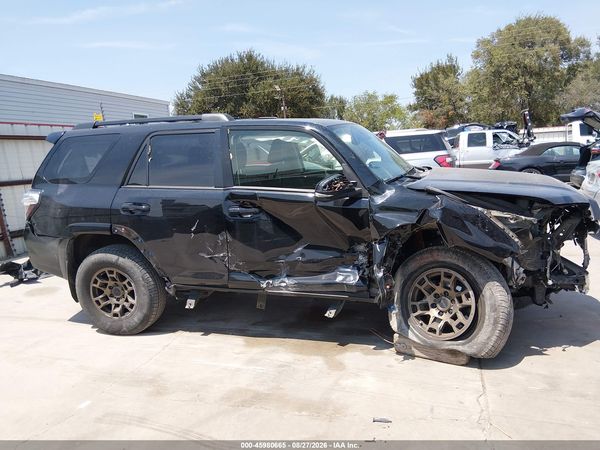 2023 TOYOTA 4RUNNER — I6