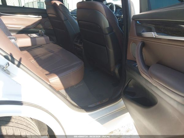 2015 BMW X5 XDRIVE50I — I8