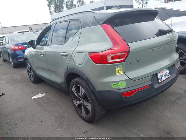 2021 VOLVO XC40 RECHARGE PURE ELECTRIC P8 — I3