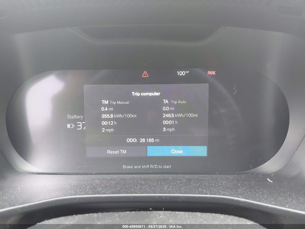 2021 VOLVO XC40 RECHARGE PURE ELECTRIC P8 — I7
