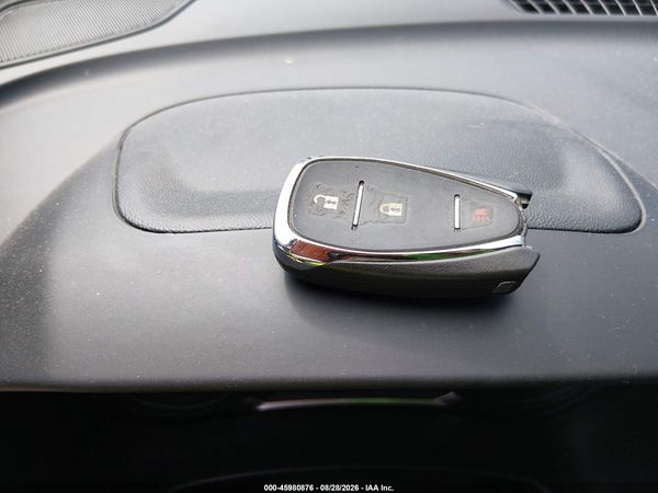 2019 CHEVROLET EQUINOX LT — I11