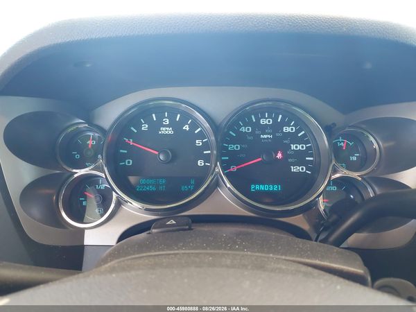 2012 CHEVROLET SILVERADO 1500 LT — I7