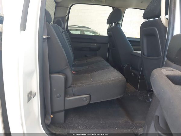 2012 CHEVROLET SILVERADO 1500 LT — I8