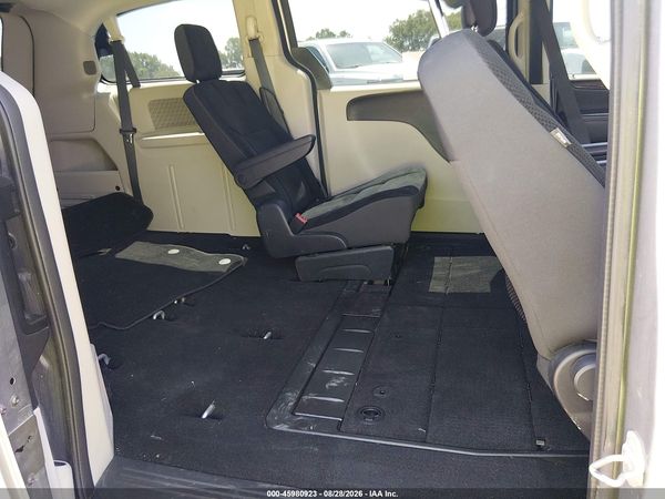 2019 DODGE GRAND CARAVAN SE — I8