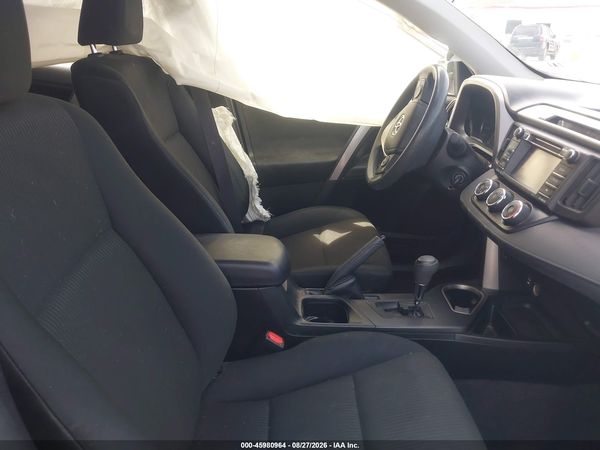2017 TOYOTA RAV4 LE — I5