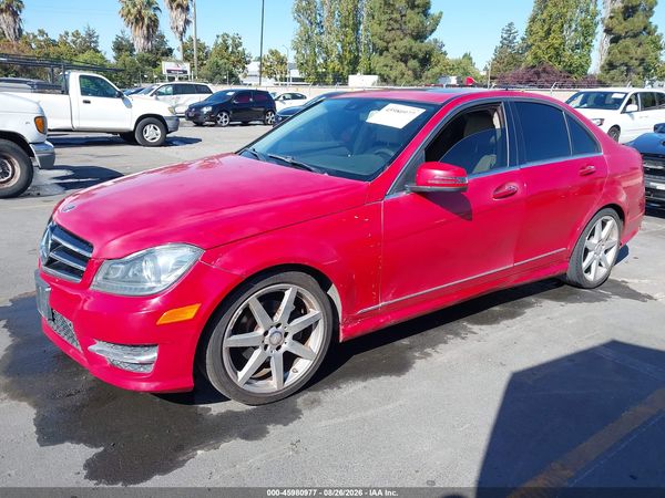 2014 MERCEDES-BENZ C 250 SPORT