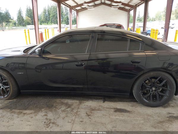 2015 DODGE CHARGER ROAD/TRACK