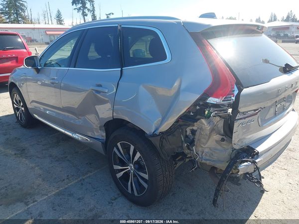 2023 VOLVO XC60 RECHARGE PLUG-IN HYBRID T8 CORE BRIGHT THEME — I152