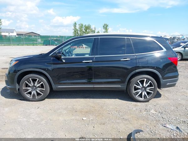 2022 HONDA PILOT AWD TOURING 7 PASSENGER