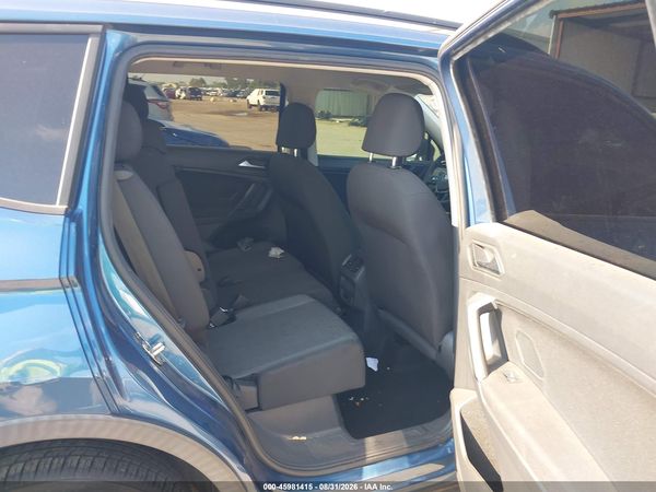 2019 VOLKSWAGEN TIGUAN 2.0T S — I8