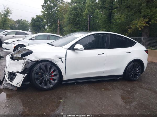 2023 TESLA MODEL Y — I117