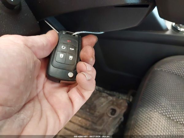 2017 CHEVROLET EQUINOX LS — I11