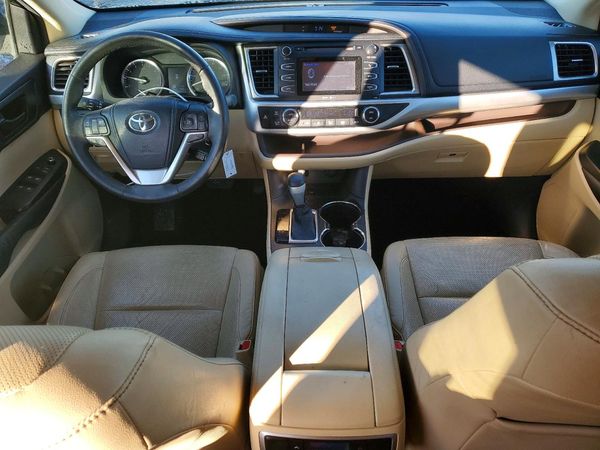2015 TOYOTA HIGHLANDER