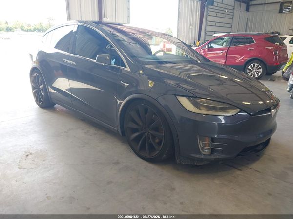 2017 TESLA MODEL X — I1