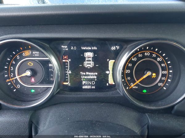 2020 JEEP WRANGLER UNLIMITED SAHARA 4X4 — I7