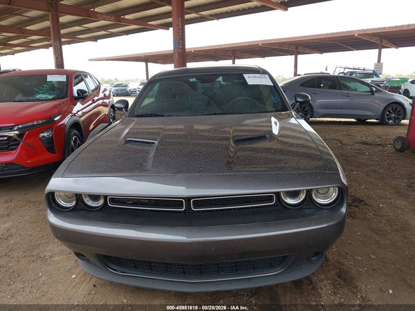 2019 DODGE CHALLENGER SXT