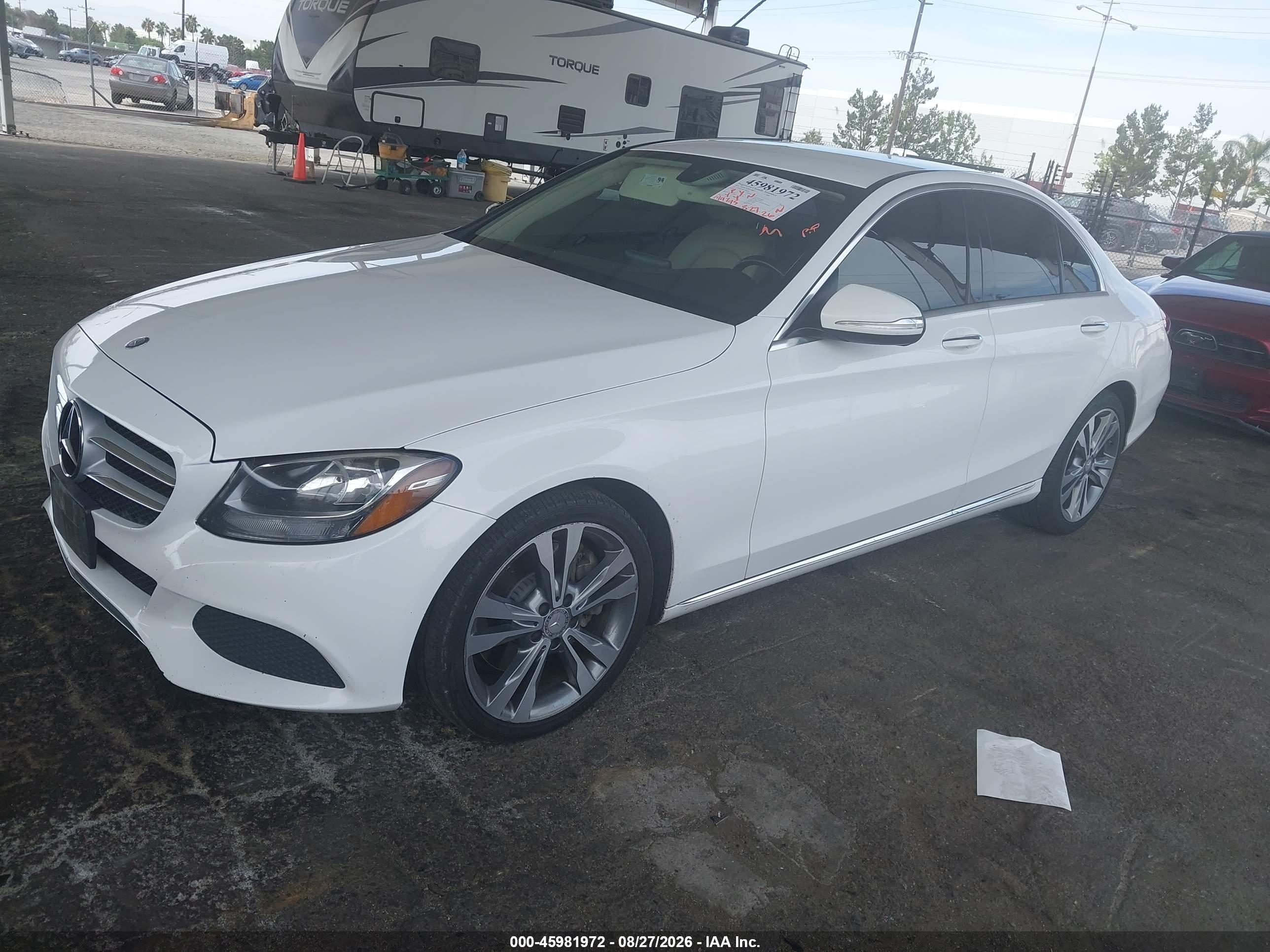 2015 MERCEDES-BENZ C 300 Base — I2