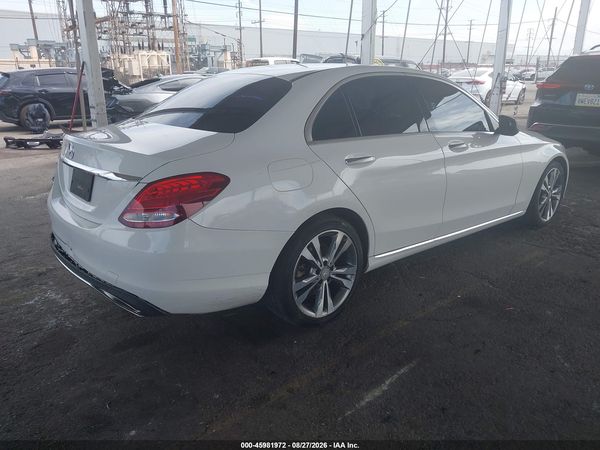 2015 MERCEDES-BENZ C 300 Base — I4