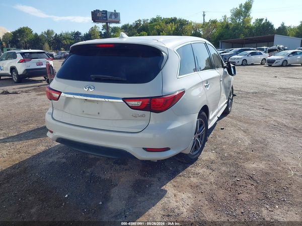 2016 INFINITI QX60 — I4
