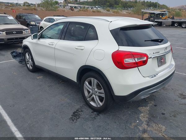 2017 MERCEDES-BENZ GLA 250 GLA250 — I3