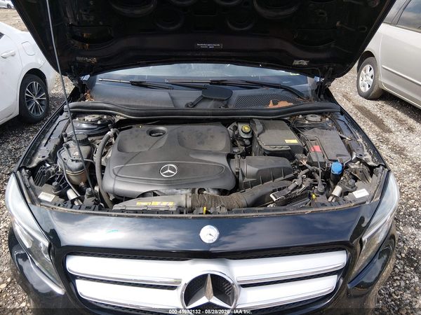 2015 MERCEDES-BENZ GLA 250 GLA250