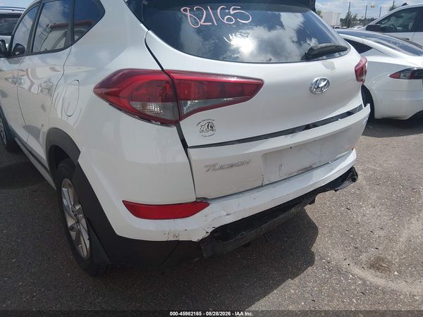 2017 HYUNDAI TUCSON SE — I6