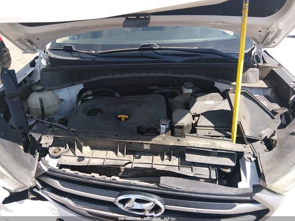 2017 HYUNDAI TUCSON SE — I10