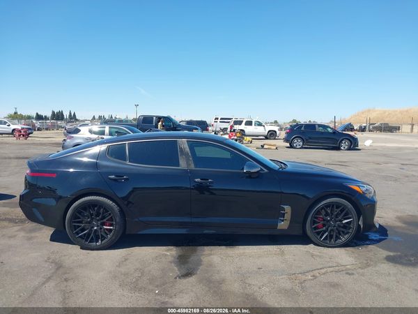 2019 KIA STINGER GT