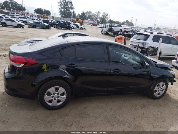 2017 KIA FORTE LX