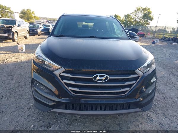 2016 HYUNDAI TUCSON SPORT — I6