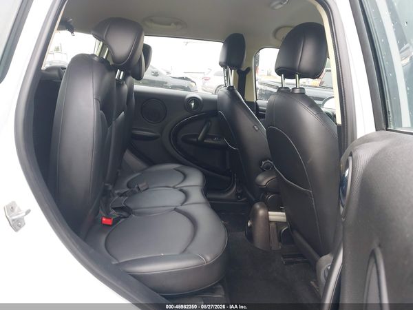 2013 MINI COUNTRYMAN COOPER — I8