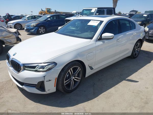 2021 BMW 530E — I2