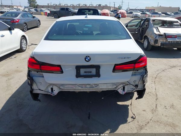 2021 BMW 530E — I6