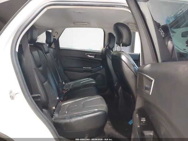 2017 FORD EDGE TITANIUM — I8