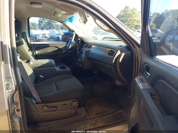 2012 CHEVROLET TAHOE COMMERCIAL FLEET — I5
