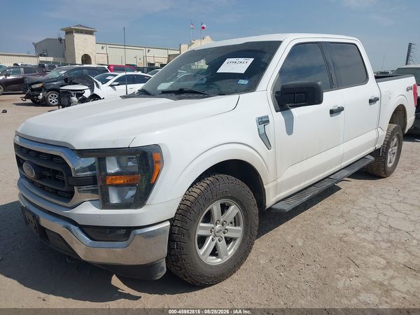 2023 FORD F-150 XLT