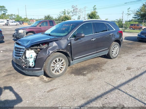 2017 CADILLAC XT5 LUXURY — I2