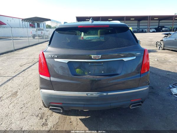 2017 CADILLAC XT5 LUXURY — I119