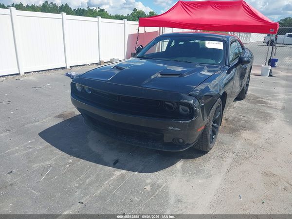 2018 DODGE CHALLENGER SXT